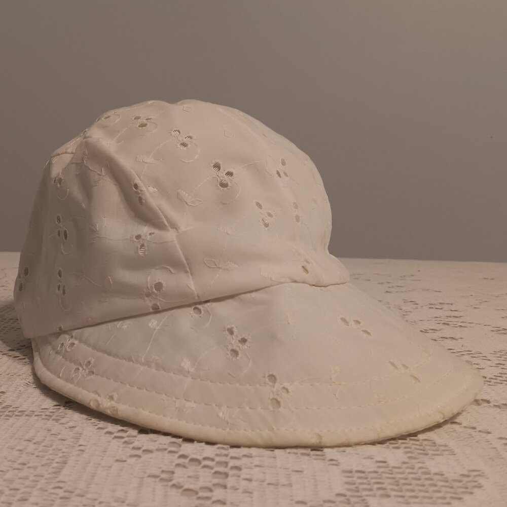 Retro 90s Y2K White Eyelet Hat | 2 for $10